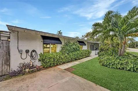 1501 NE 35th Street Oakland Park FL 33334