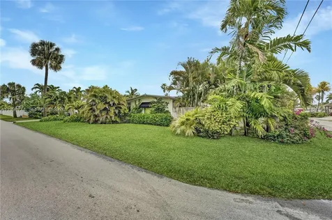 1501 NE 35th Street Oakland Park FL 33334