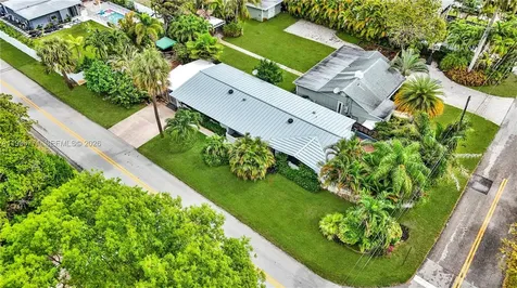 1501 NE 35th Street Oakland Park FL 33334