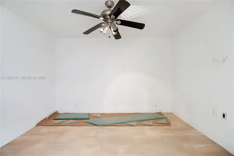 181 Crandon Boulevard Key Biscayne FL 33149