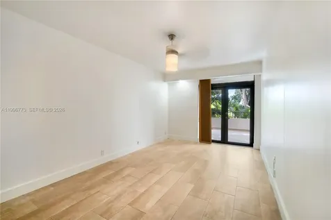 181 Crandon Boulevard Key Biscayne FL 33149