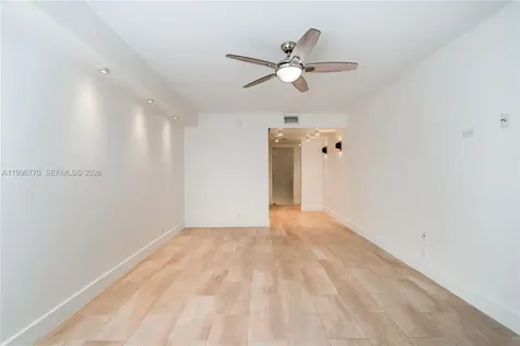 181 Crandon Boulevard Key Biscayne FL 33149