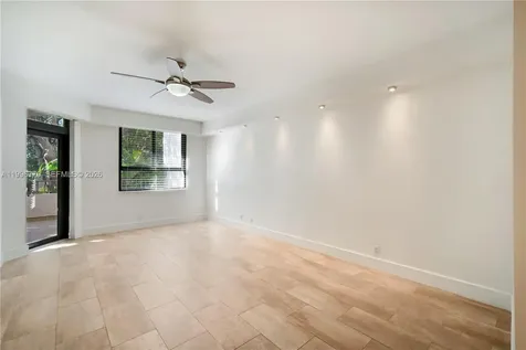 181 Crandon Boulevard Key Biscayne FL 33149