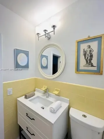 1050 Pennsylvania Avenue Miami Beach FL 33139