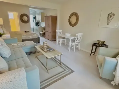 1050 Pennsylvania Avenue Miami Beach FL 33139