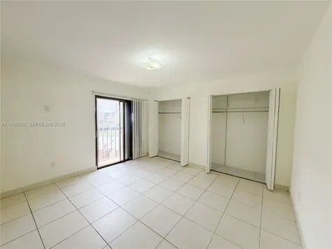 2455 W 67th Place Hialeah FL 33016