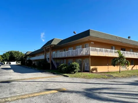 291 NW 177th Street Miami Gardens FL 33169
