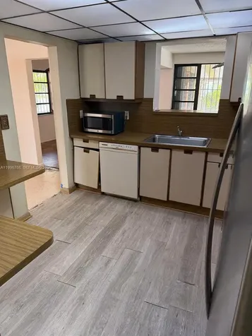 1185 W 32nd Street Hialeah FL 33012