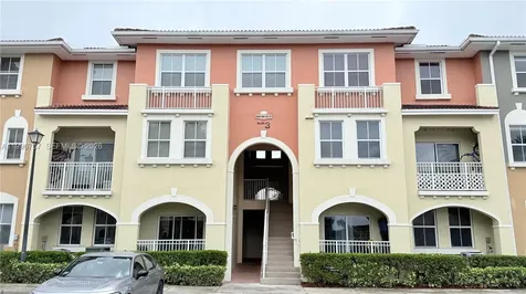 8900 NW 107th Court Doral FL 33178
