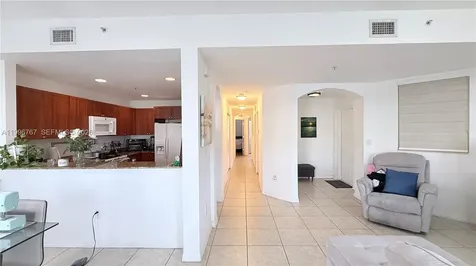 8900 NW 107th Court Doral FL 33178
