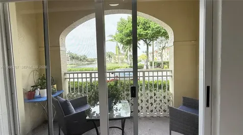 8900 NW 107th Court Doral FL 33178