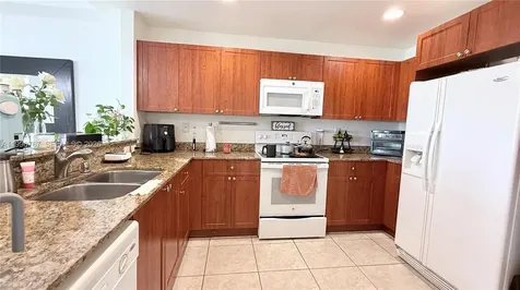 8900 NW 107th Court Doral FL 33178