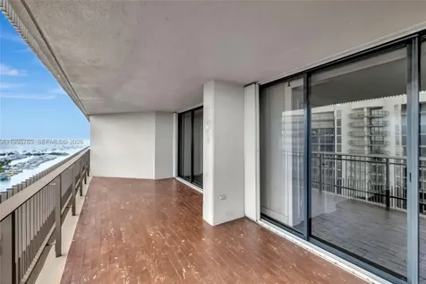 2901 S Bayshore Drive Miami FL 33133