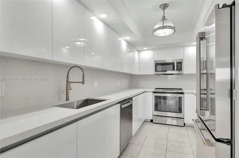 2901 S Bayshore Drive Miami FL 33133