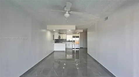 9375 Fontainebleau Boulevard Miami FL 33172