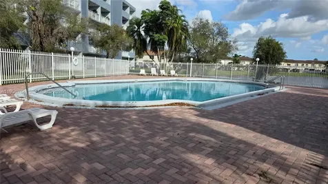 9375 Fontainebleau Boulevard Miami FL 33172