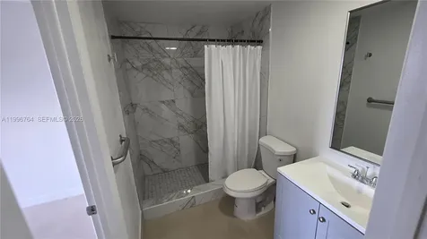 9375 Fontainebleau Boulevard Miami FL 33172