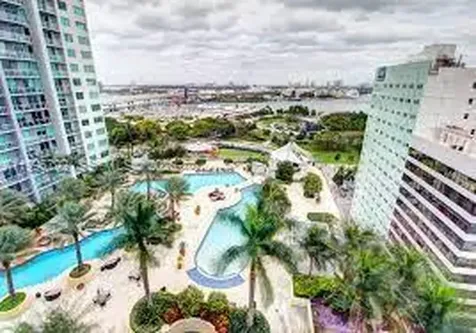 253 NE 2nd Street Miami FL 33132