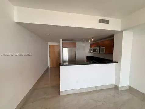 253 NE 2nd Street Miami FL 33132