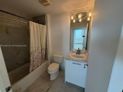 253 NE 2nd Street Miami FL 33132