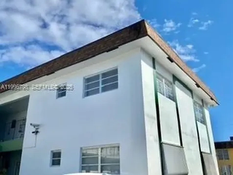 2219 Polk Street Hollywood FL 33020