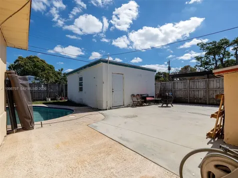 1331 N 69th Avenue Hollywood FL 33024