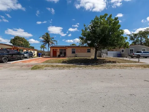 1331 N 69th Avenue Hollywood FL 33024