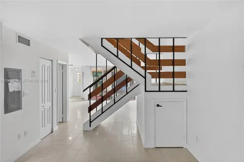 7833 SW 102nd Place Miami FL 33173