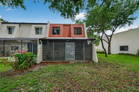7833 SW 102nd Place Miami FL 33173
