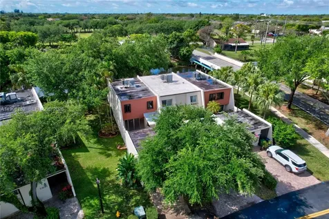 7833 SW 102nd Place Miami FL 33173