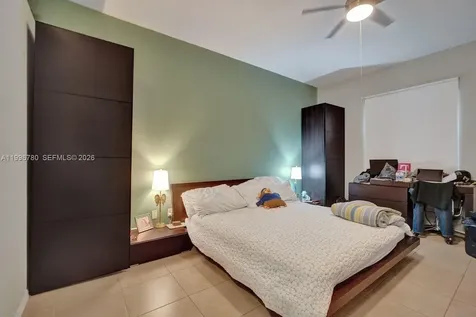 3982 W Whitewater Avenue Weston FL 33332