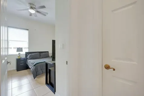 3982 W Whitewater Avenue Weston FL 33332