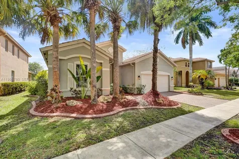 3982 W Whitewater Avenue Weston FL 33332