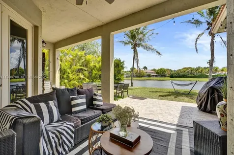 3982 W Whitewater Avenue Weston FL 33332