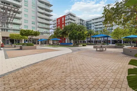7875 NW 107th Avenue Doral FL 33178