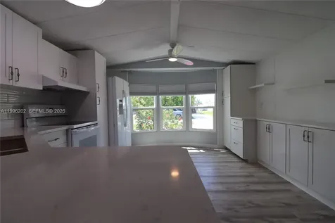 221 Grassy Key Naples FL 34114