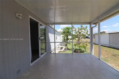 221 Grassy Key Naples FL 34114