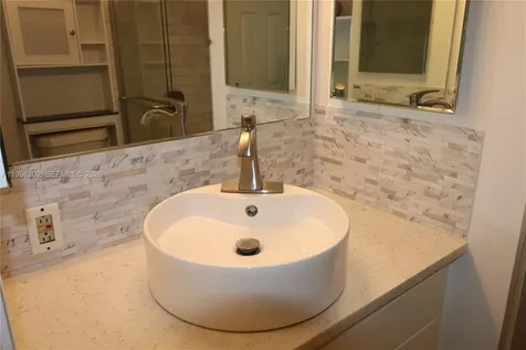 221 Grassy Key Naples FL 34114