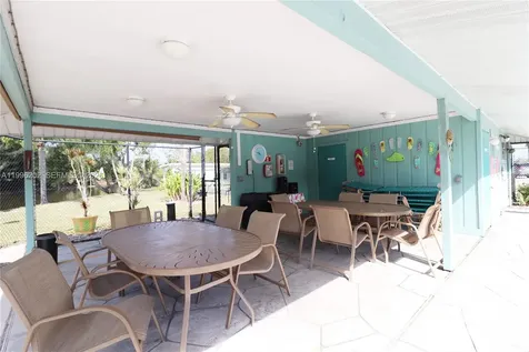 221 Grassy Key Naples FL 34114