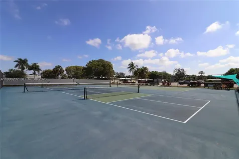 221 Grassy Key Naples FL 34114