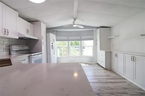221 Grassy Key Naples FL 34114