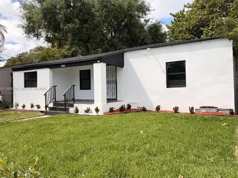 1261 NW 45th Street Miami FL 33142
