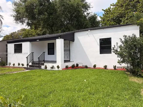 1261 NW 45th Street Miami FL 33142