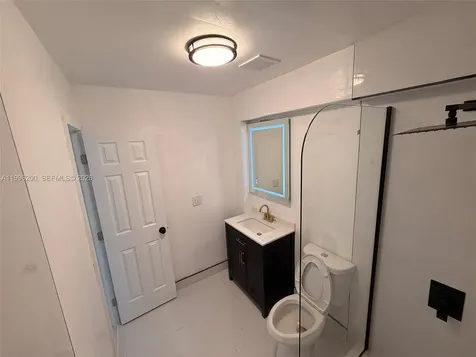 1261 NW 45th Street Miami FL 33142