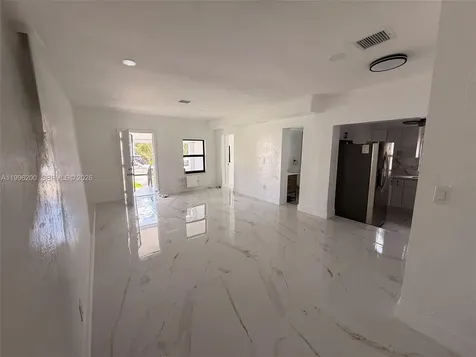 1261 NW 45th Street Miami FL 33142