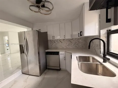 1261 NW 45th Street Miami FL 33142