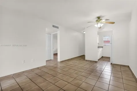 4655 Palm Avenue Hialeah FL 33012