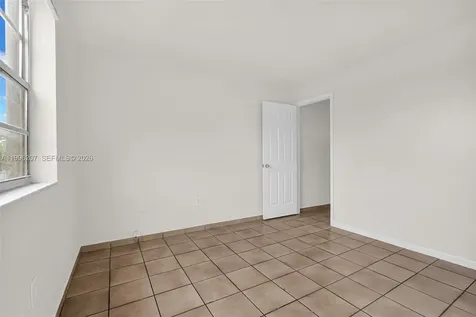 4655 Palm Avenue Hialeah FL 33012