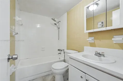 4655 Palm Avenue Hialeah FL 33012