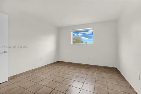 4655 Palm Avenue Hialeah FL 33012